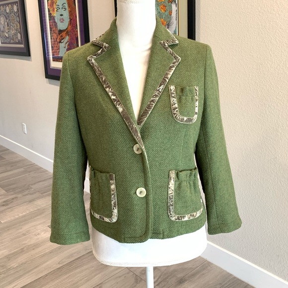 Banana Republic Green Wool & Velvet Blazer-Size 8 - Picture 1 of 8